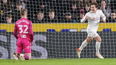 คิดเงินบอล เว็บไซต์ตรงไม่ผ่านเอเย่นต์การนำเสนอสิ่งดีๆมาก